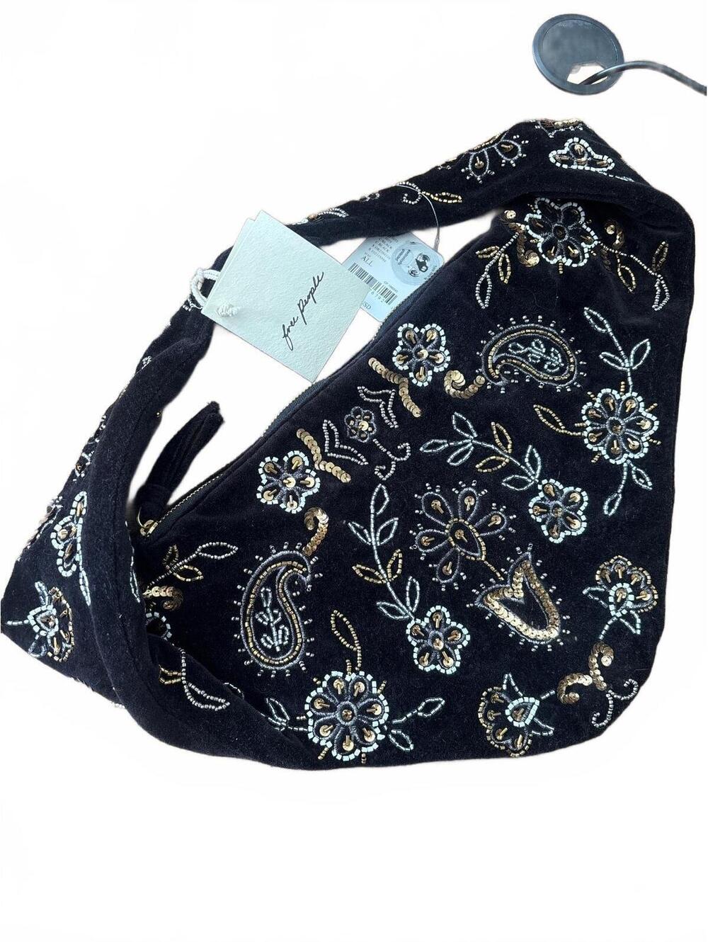 NWT Nashville Nights Bead Bag